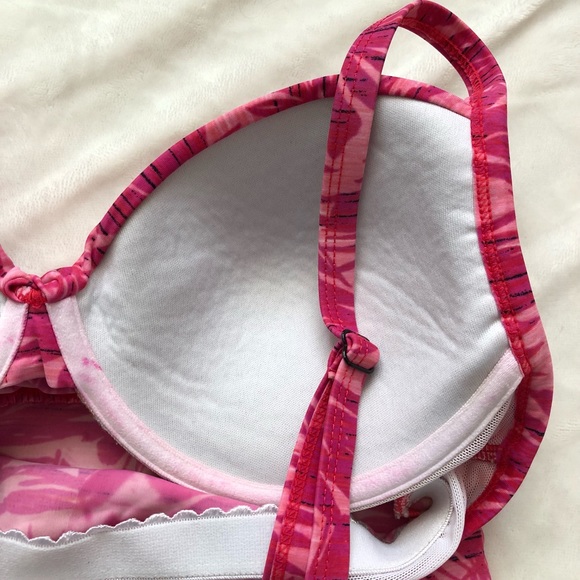 Tropical Print Bathing Suit Top - Picture 6 of 9